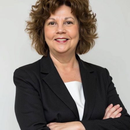 debra-mcminn-profile-picture